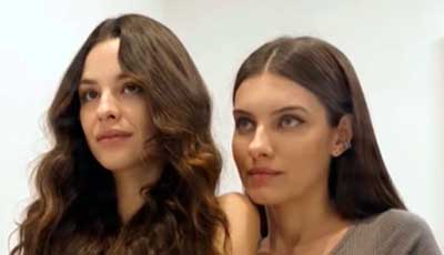 Luiza y Valentina protagonistas de la serie Stupid Wife
