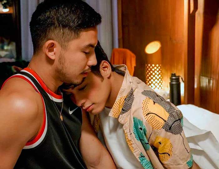 Hello Stranger-Xavier y Mico-serie y pelicula.