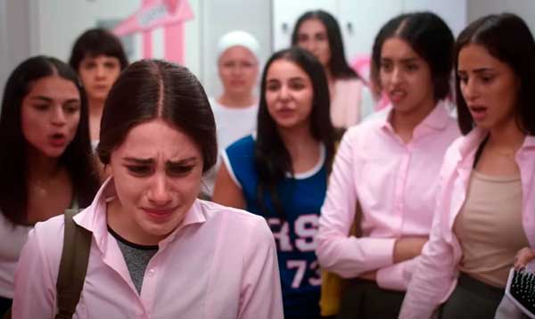 Mariam-Acoso escolar en la serie Escuela para señoritas Al Rawabi.