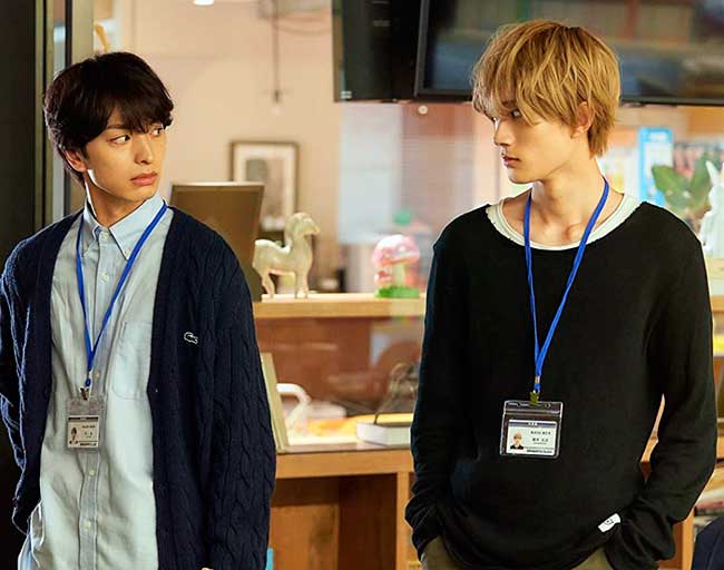 Onoe y Kaburagi-Candy color paradox.