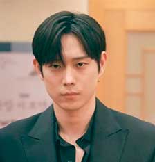 Han Joon Oh-The moon that rises in the day