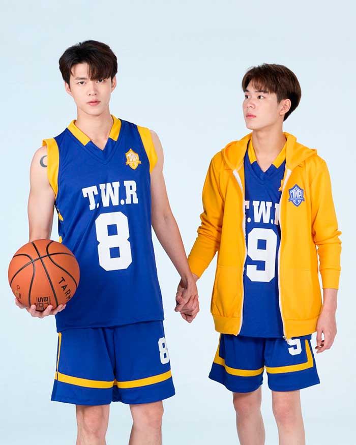 Meen Nichakoon y Ping Krittanun en The Rebound Series